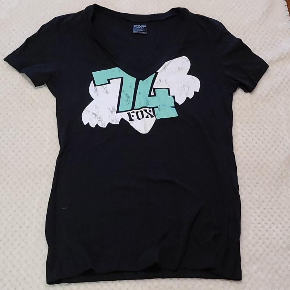 Fox vneck shirt